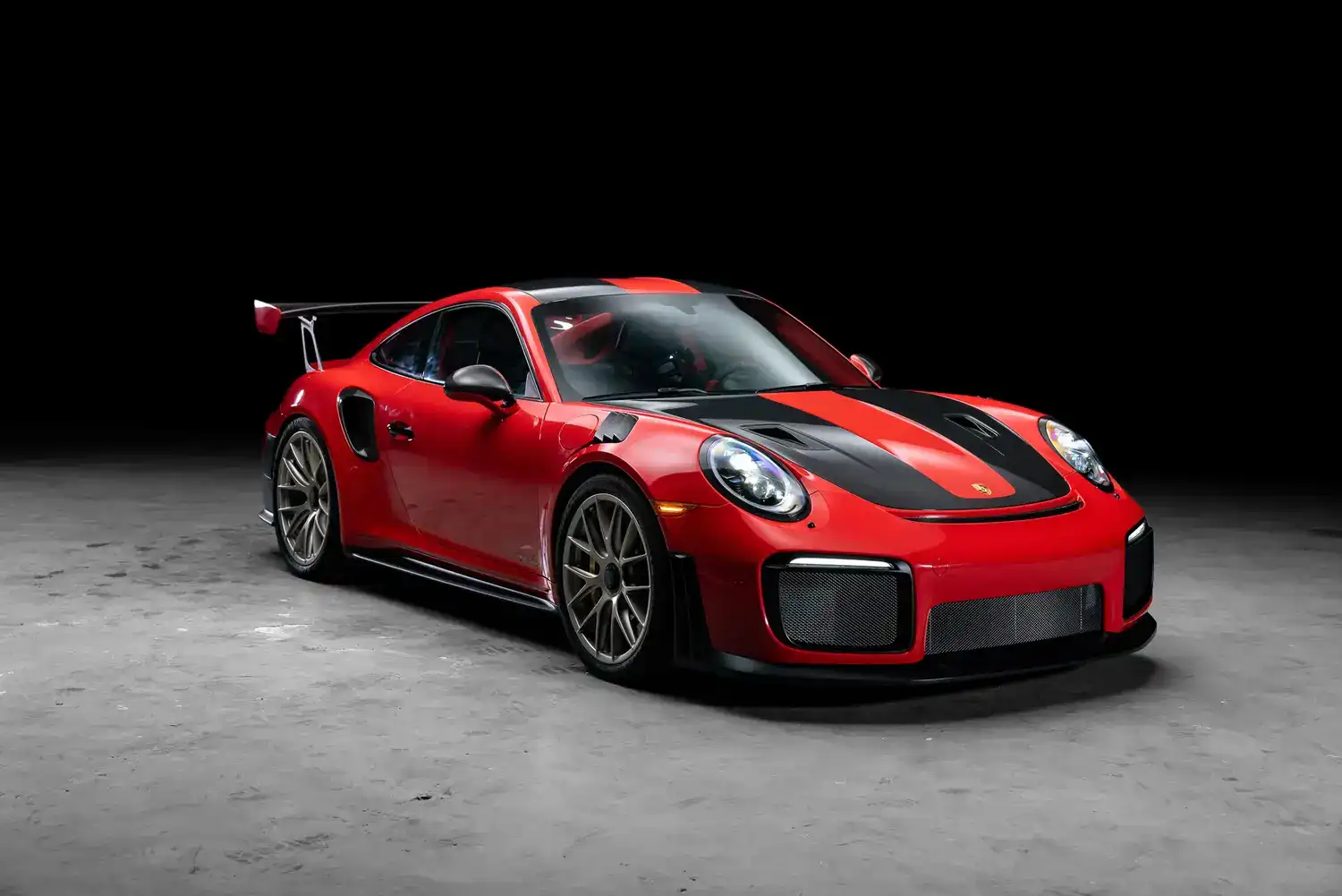 2018 Porsche 911 GT2 RS's photo