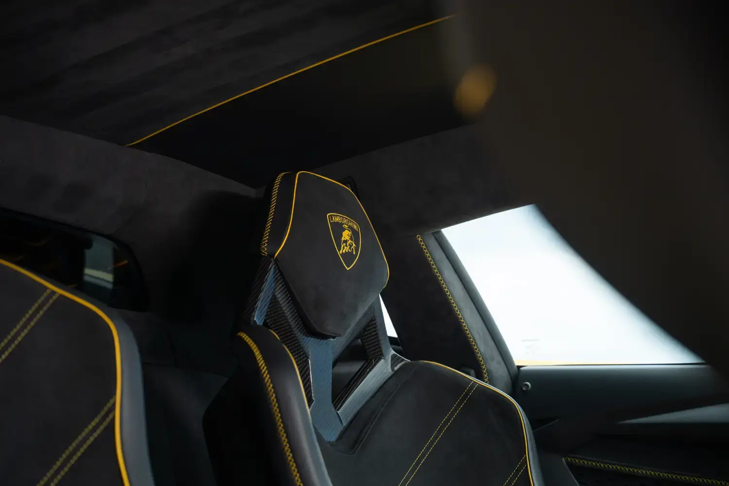 2017 Lamborghini Aventador Centenario photo 3