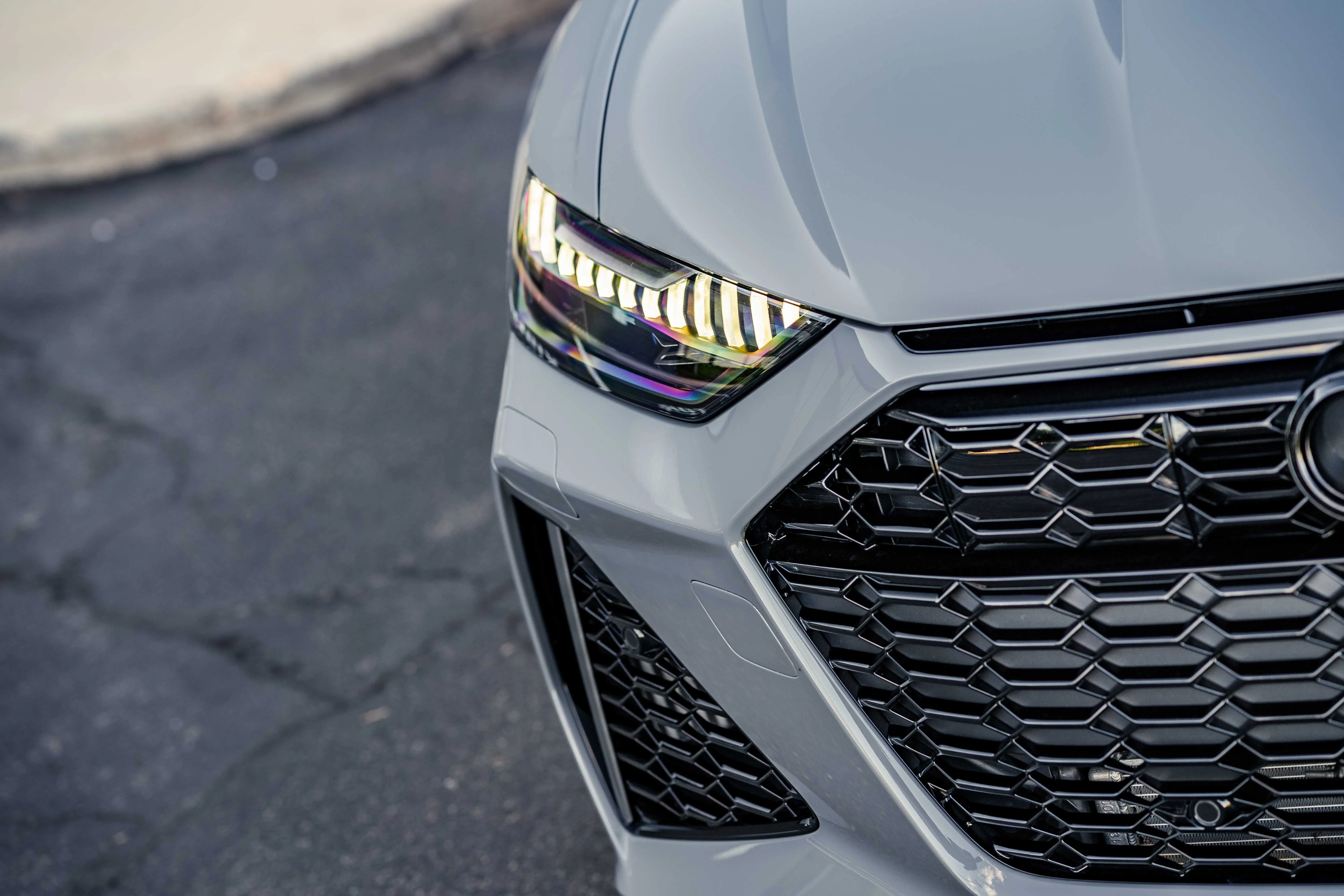 2026 Audi RS 6 Avant Performance photo 3