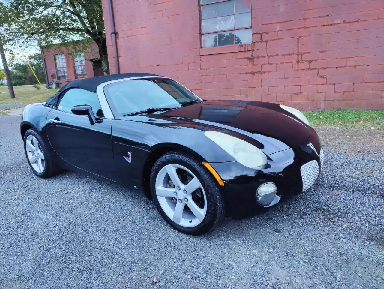 2006 Pontiac Solstice Base's photo