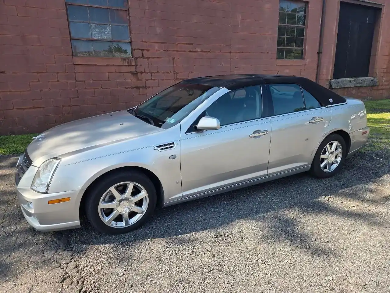 2008 Cadillac STS V6's photo