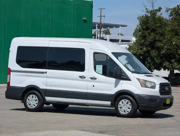 2016 Ford Transit 150 XL Wagon Med Roof Sliding Pass. 130's photo