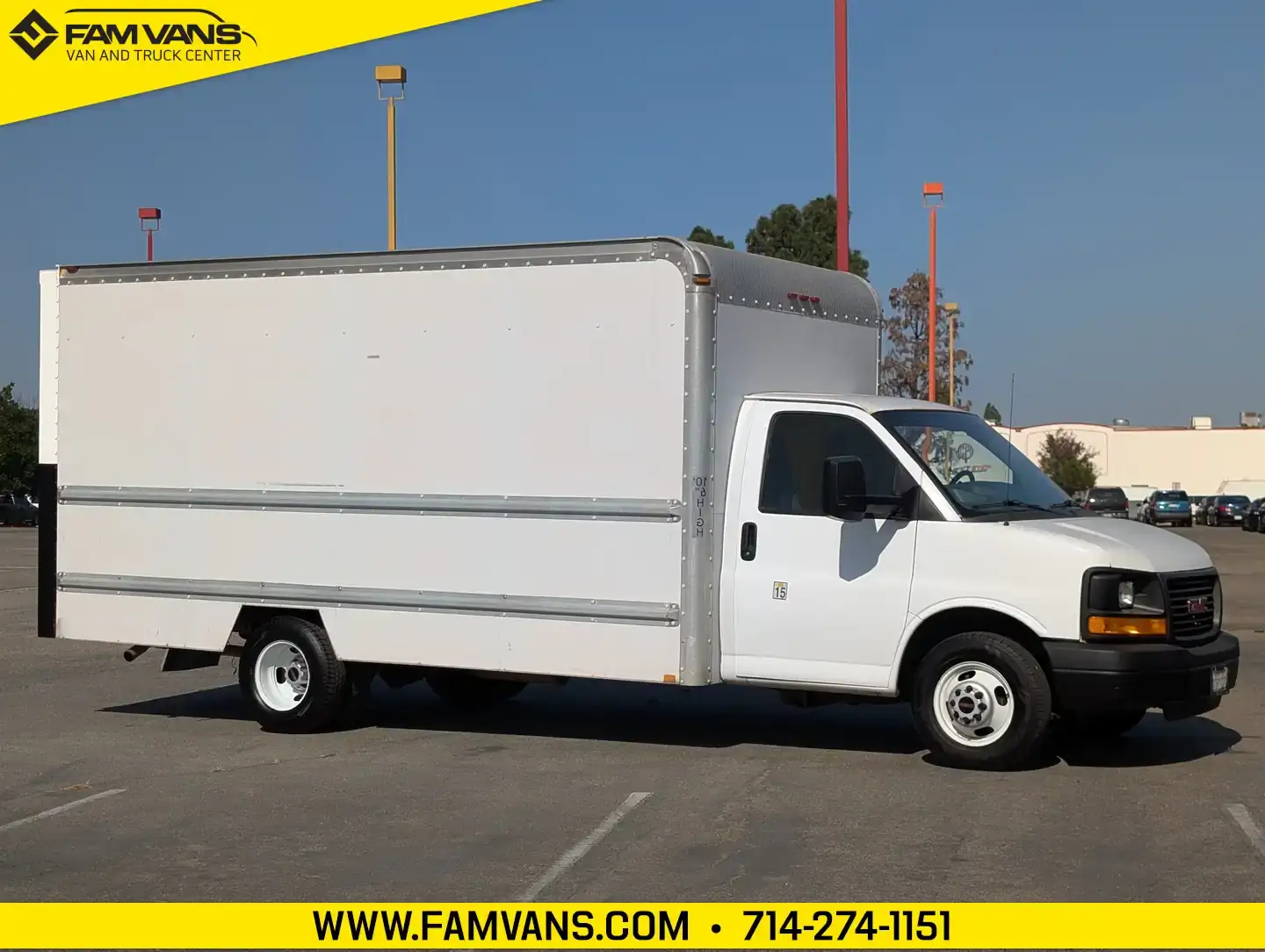 2012 GMC Savana 3500 16FT Box Truck's photo