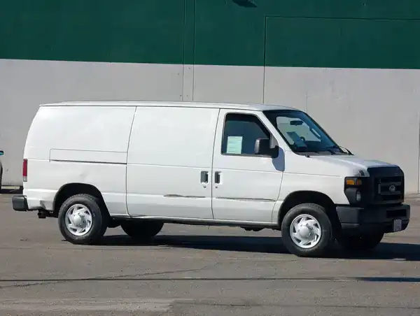 2013 Ford E-Series E-150 Van's photo