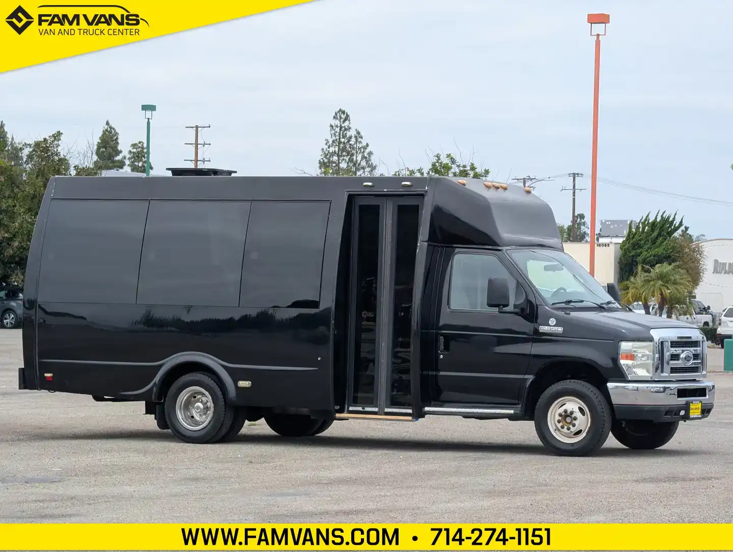 2012 Ford E-Series's photo