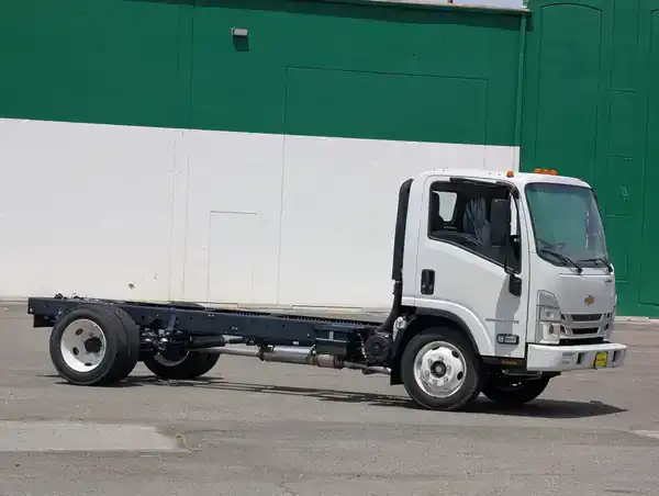 2024 Chevrolet Low Cab Forward 4500 Gas 176" WB Regular Cab's photo
