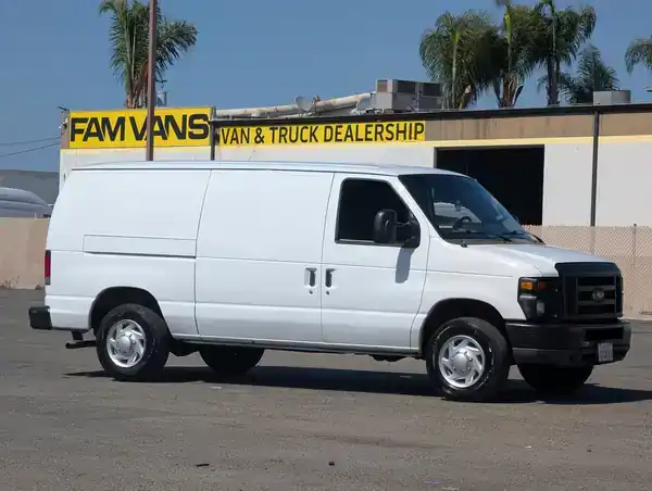 2013 Ford E-Series E-150 Van's photo