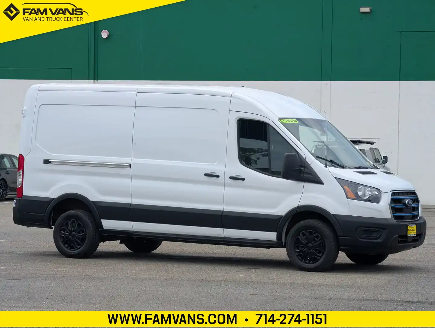 2023 Ford E-Transit Electric 350 Med Roof 148 WB's photo
