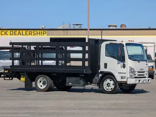 2021 Isuzu NQR's photo