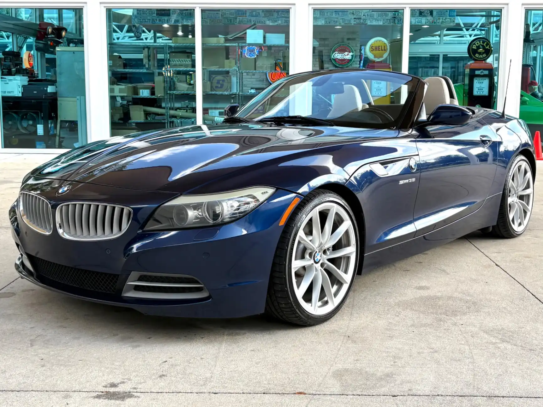 2010 BMW Z4 sDrive35i's photo