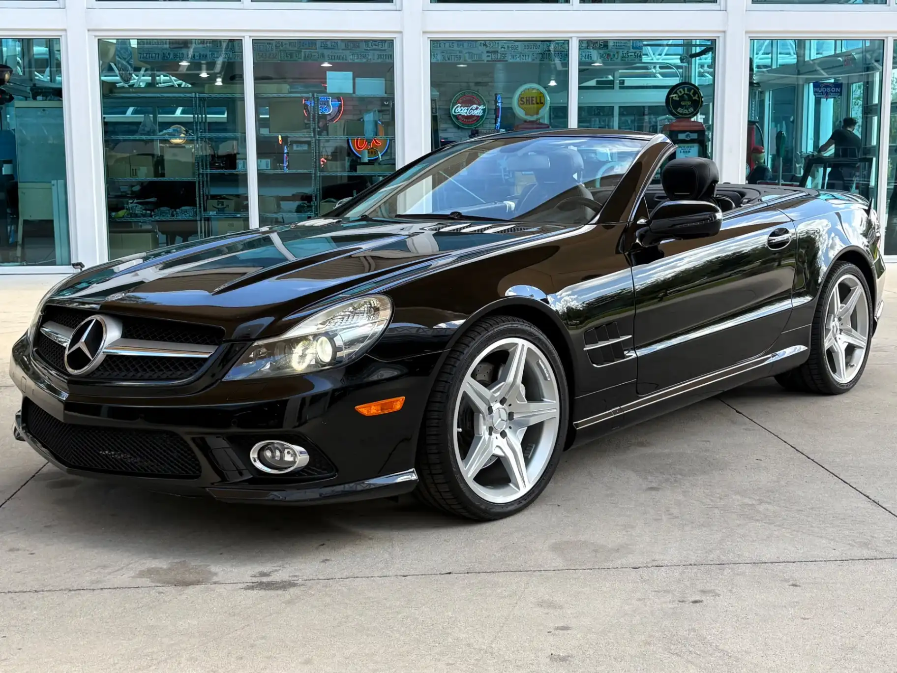 2011 Mercedes-Benz SL SL550's photo
