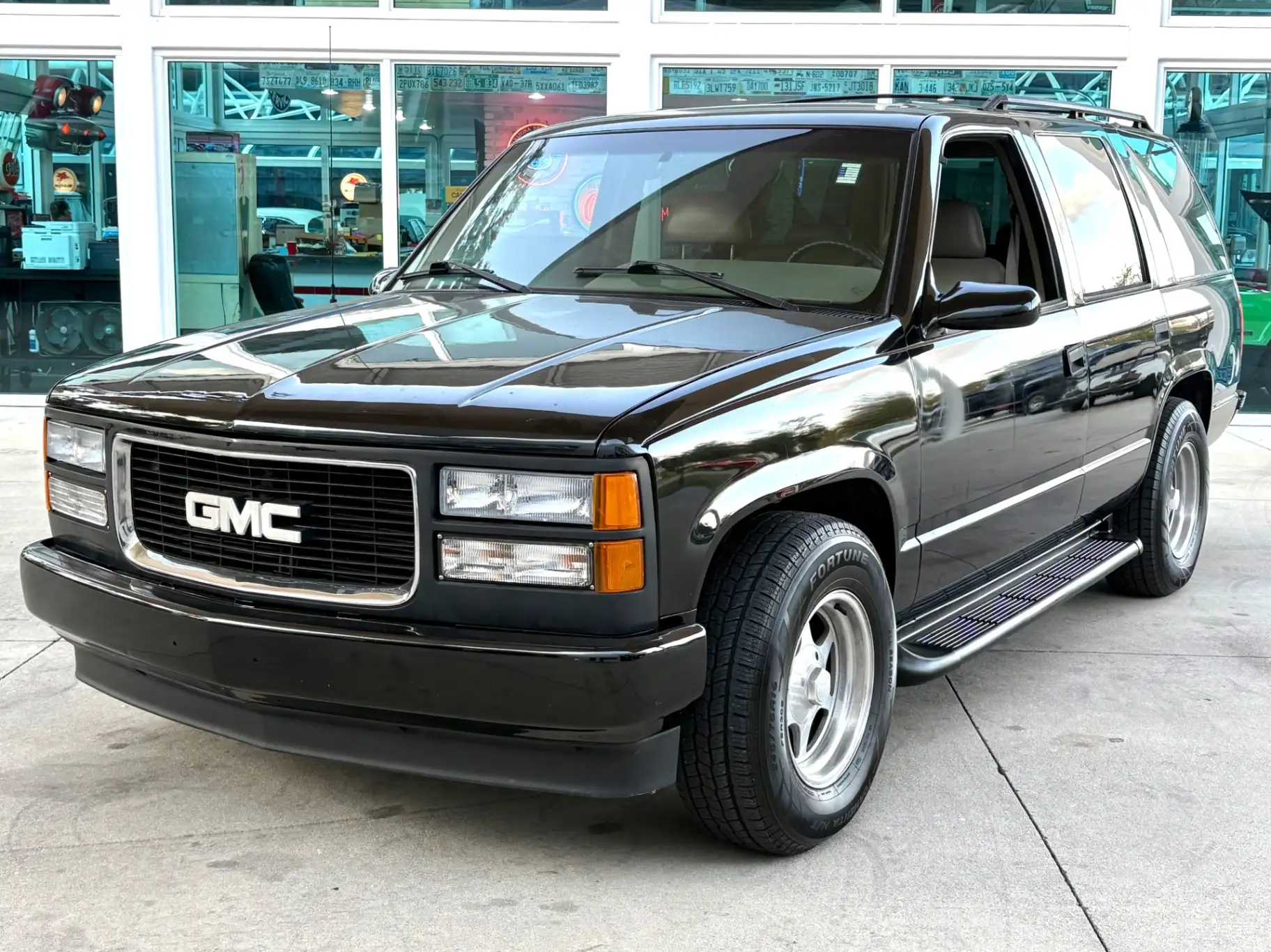 1996 GMC Yukon SLE's photo