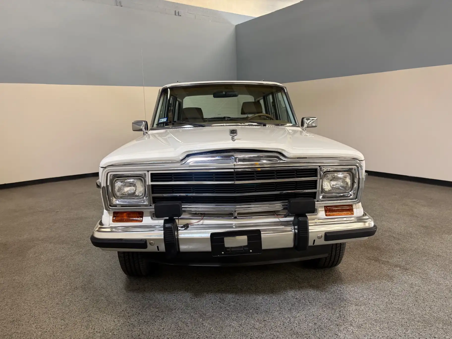1988 Jeep Grand Wagoneer's photo