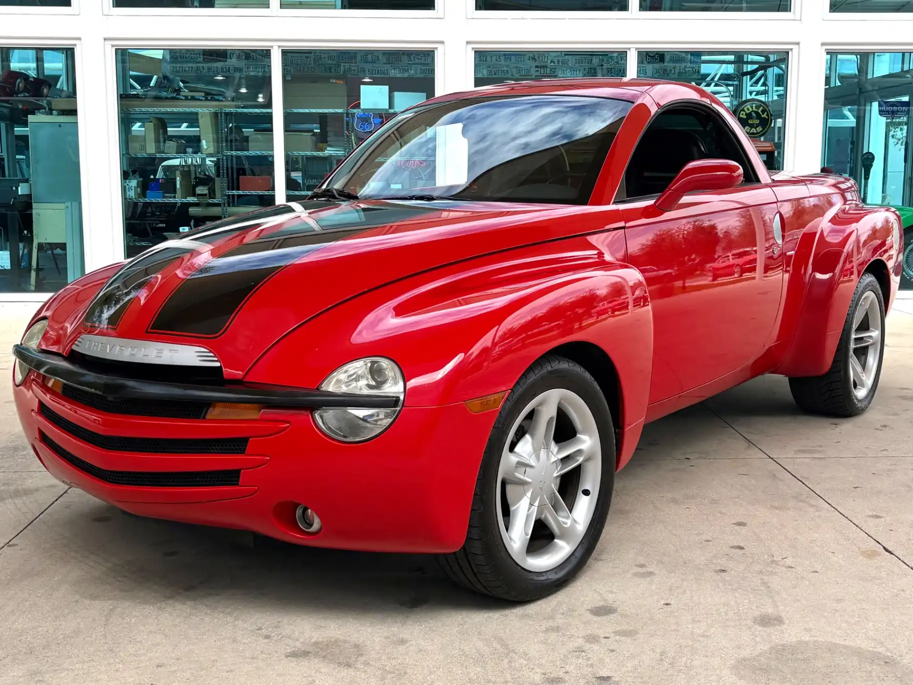 2003 Chevrolet SSR LS's photo