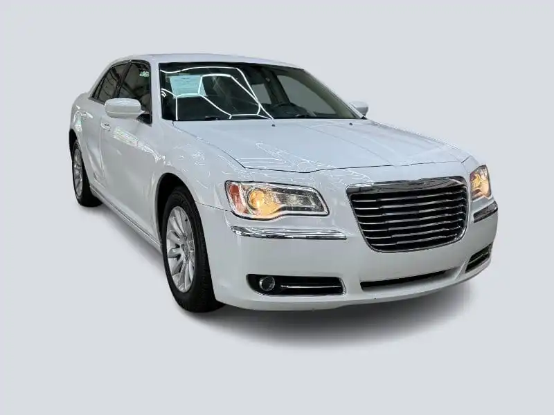2014 Chrysler 300 Base's photo