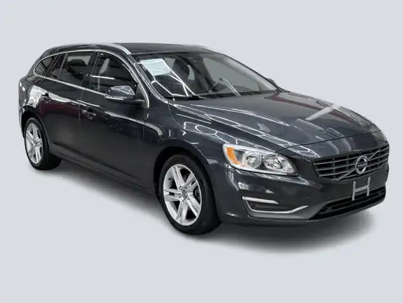 2015 Volvo V60 T5 Drive-E FWD Premier's photo
