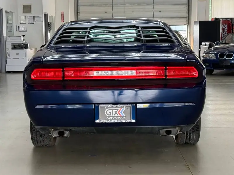 2014 Dodge Challenger SXT photo 5