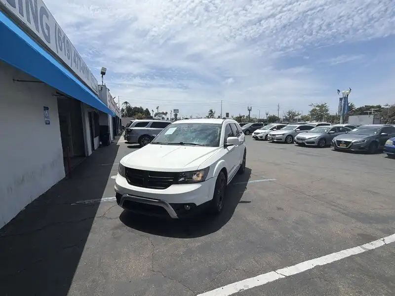2018 Dodge Journey Crossroad FWD's photo