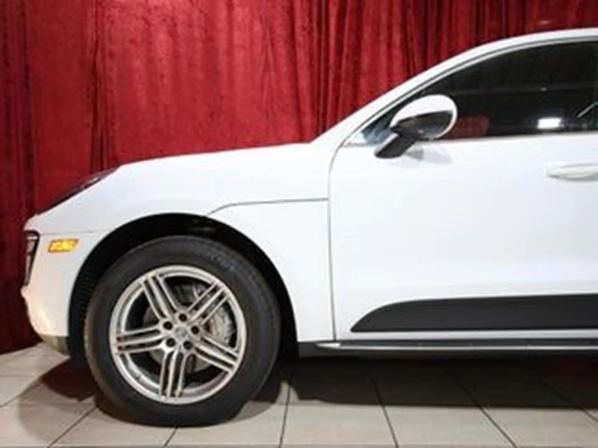 2018 Porsche Macan S photo 5