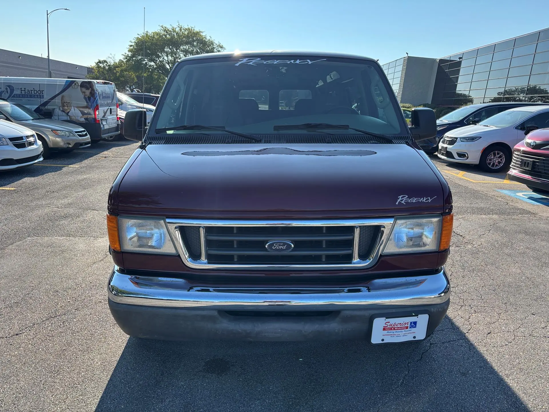 2003 Ford E-Series E-150 Van photo 3