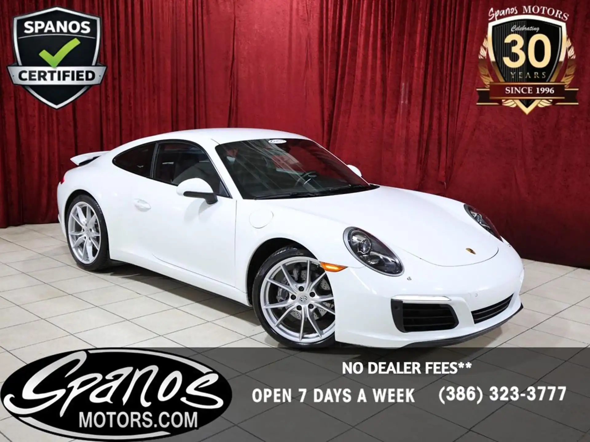 2017 Porsche 911 Carrera 4 Coupe's photo
