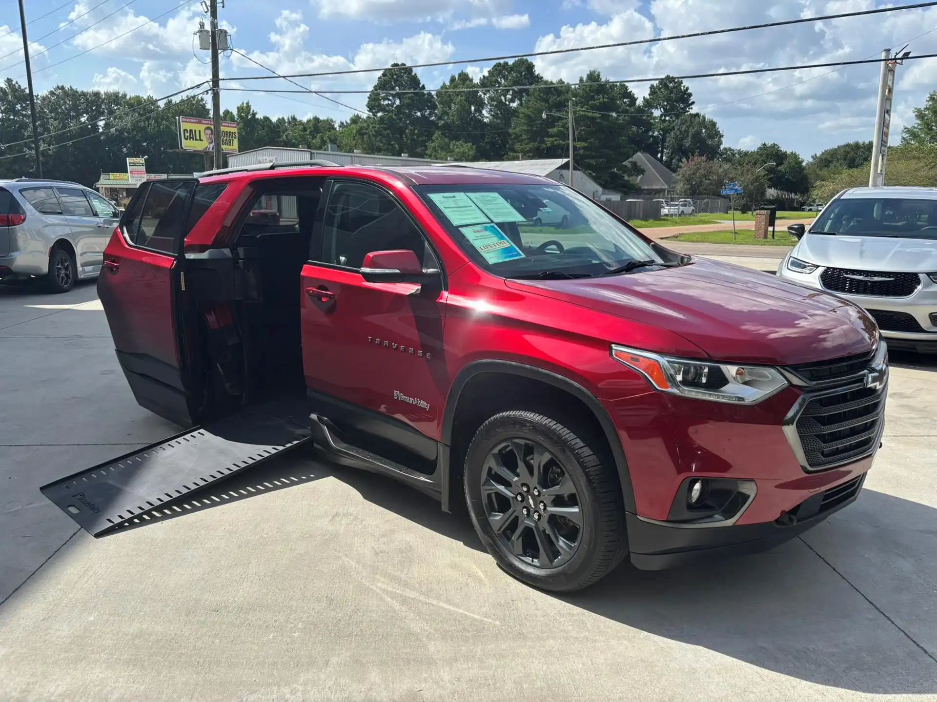 2021 Chevrolet Traverse FWD RS's photo
