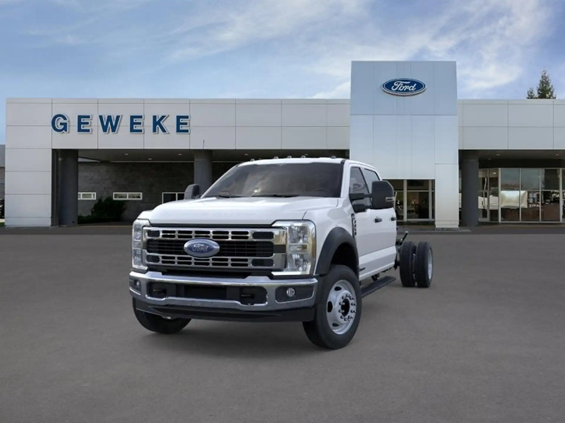 2026 Ford F-450 XL Crew Cab DRW 203 in's photo