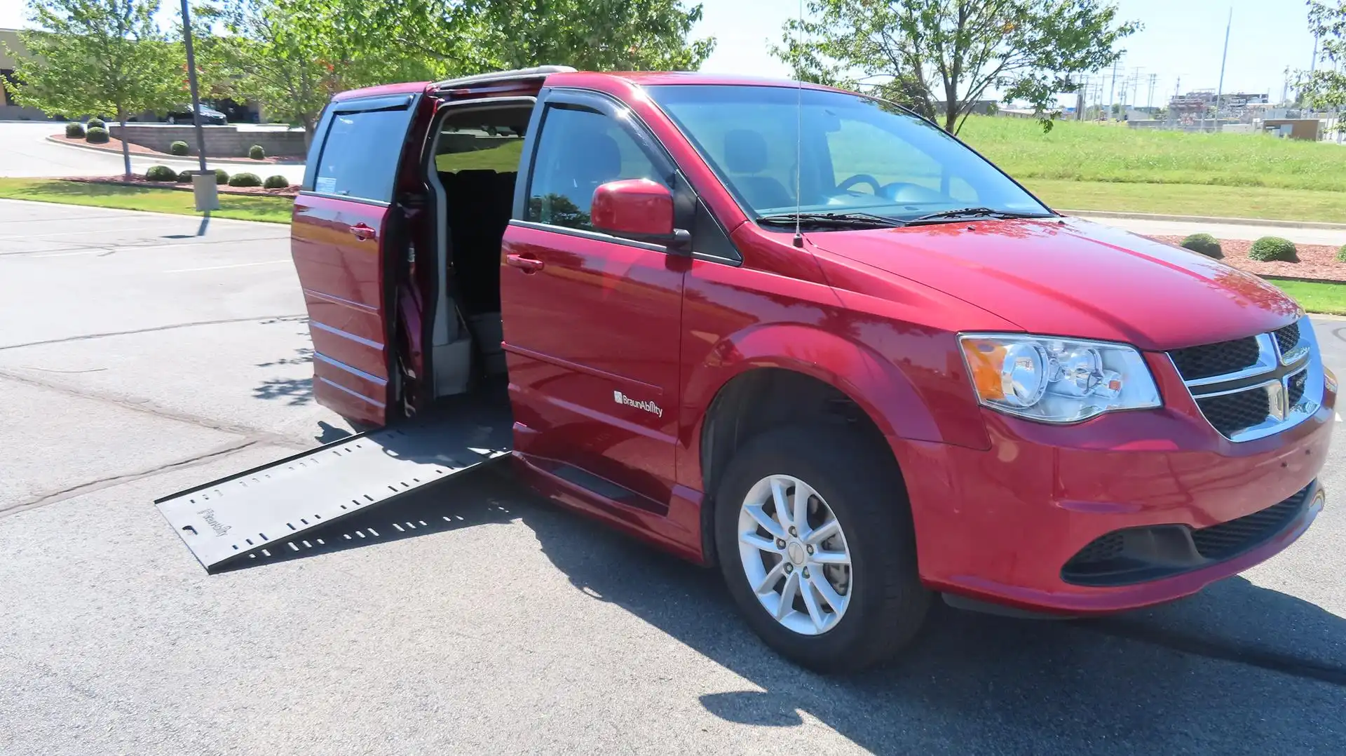 2014 Dodge Grand Caravan SXT's photo