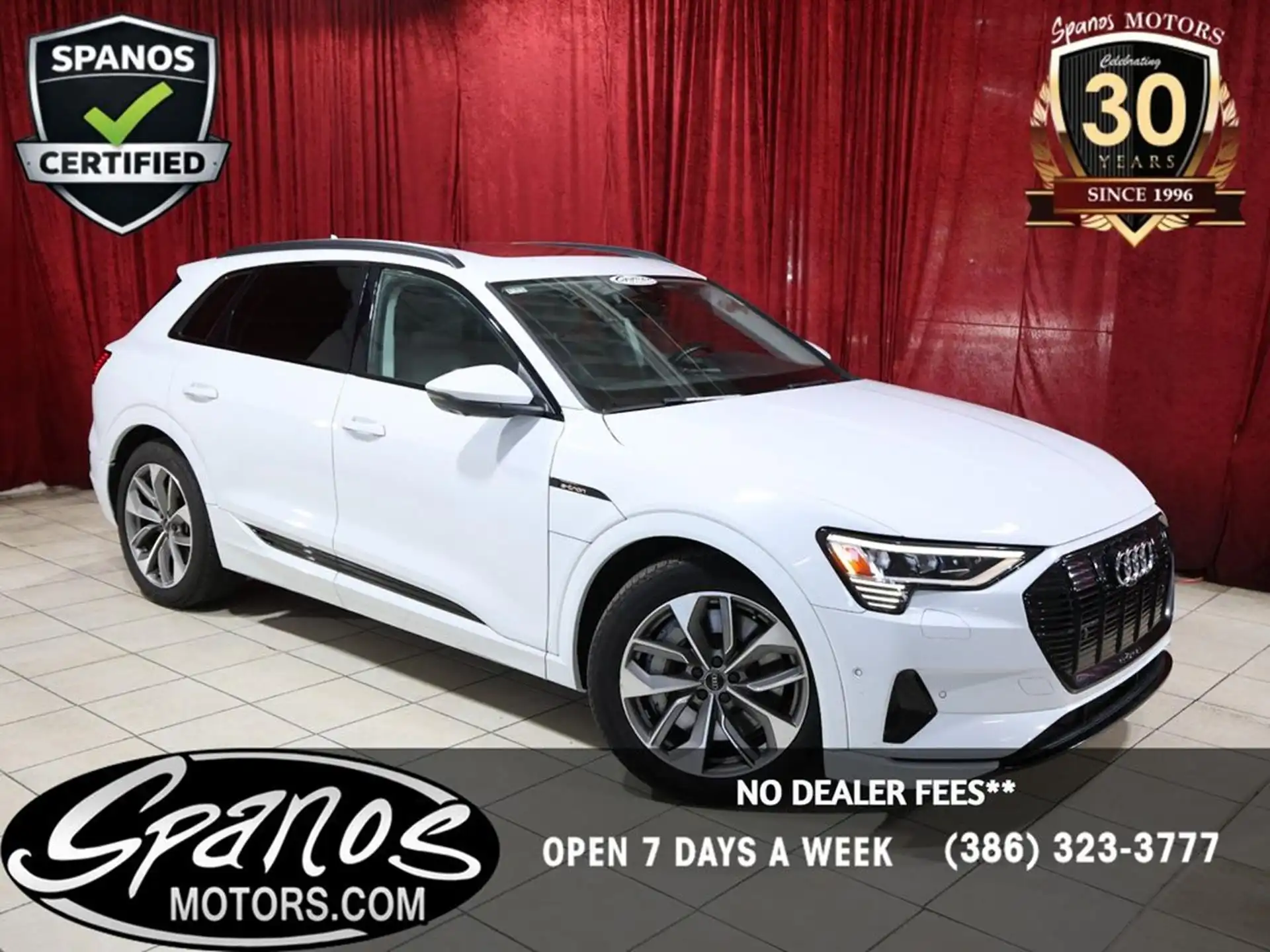 2021 Audi e-tron 95 kWh Premium Plus quattro's photo