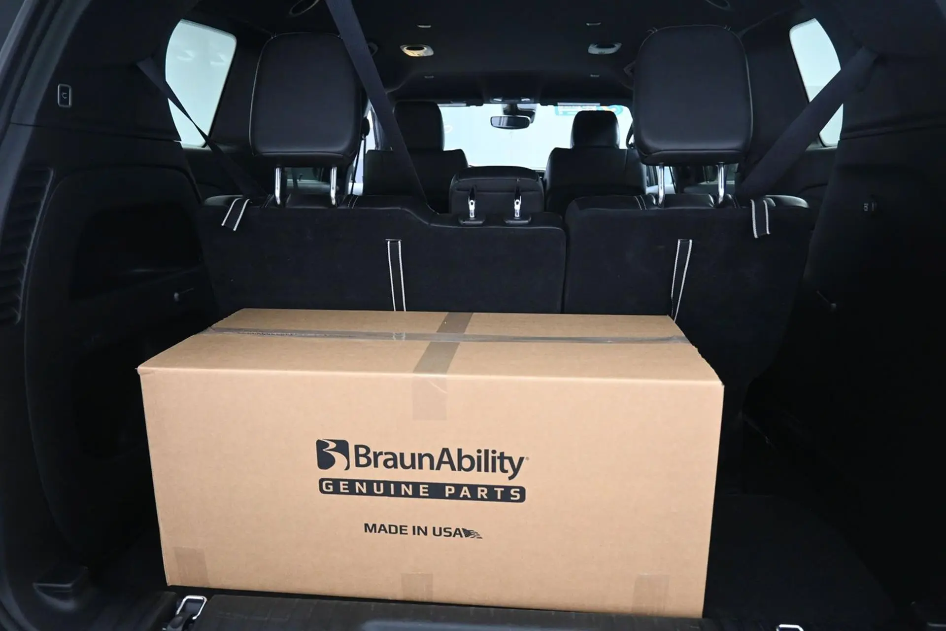 2025 Chrysler Pacifica Select photo 4