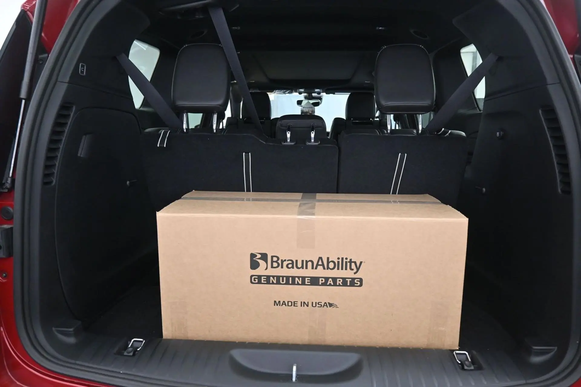 2026 Chrysler Pacifica Select photo 4
