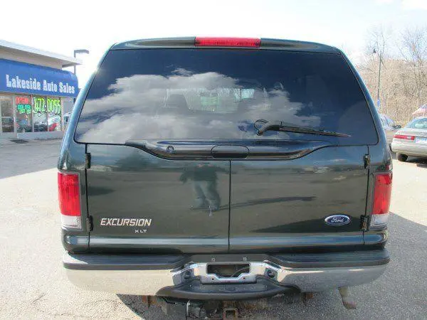 2004 Ford Excursion XLT 4X4 5.4L photo 5