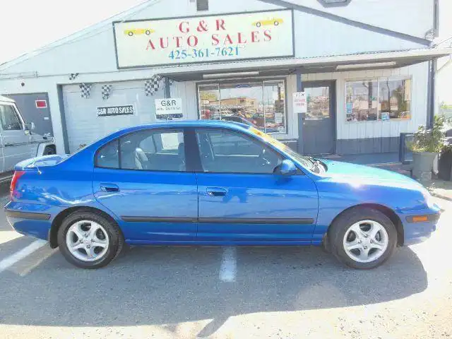 2004 Hyundai Elantra GT 4AT's photo