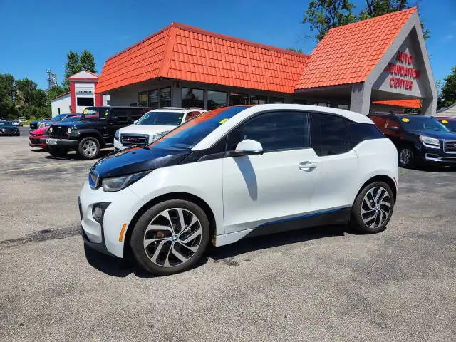 2014 BMW i3 Base's photo
