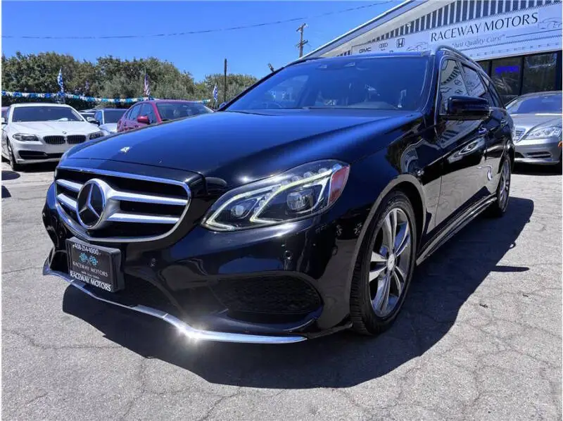 2014 Mercedes-Benz E-Class E350 Sport 4MATIC photo 1