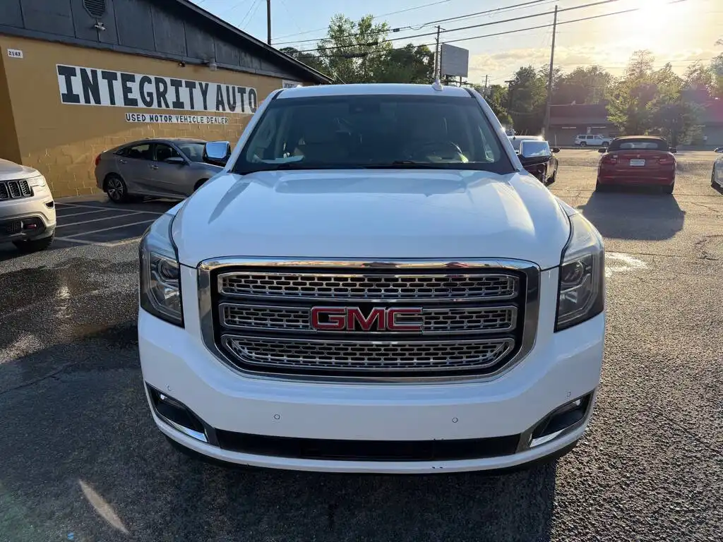 2017 GMC Yukon 2WD SLT's photo