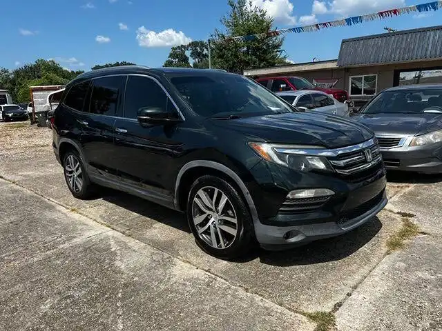 2016 Honda Pilot 2WD Touring's photo
