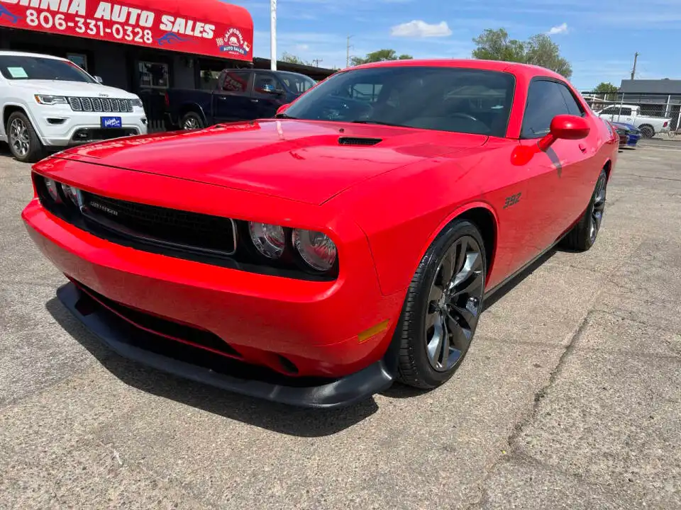 2014 Dodge Challenger SRT8 Core's photo