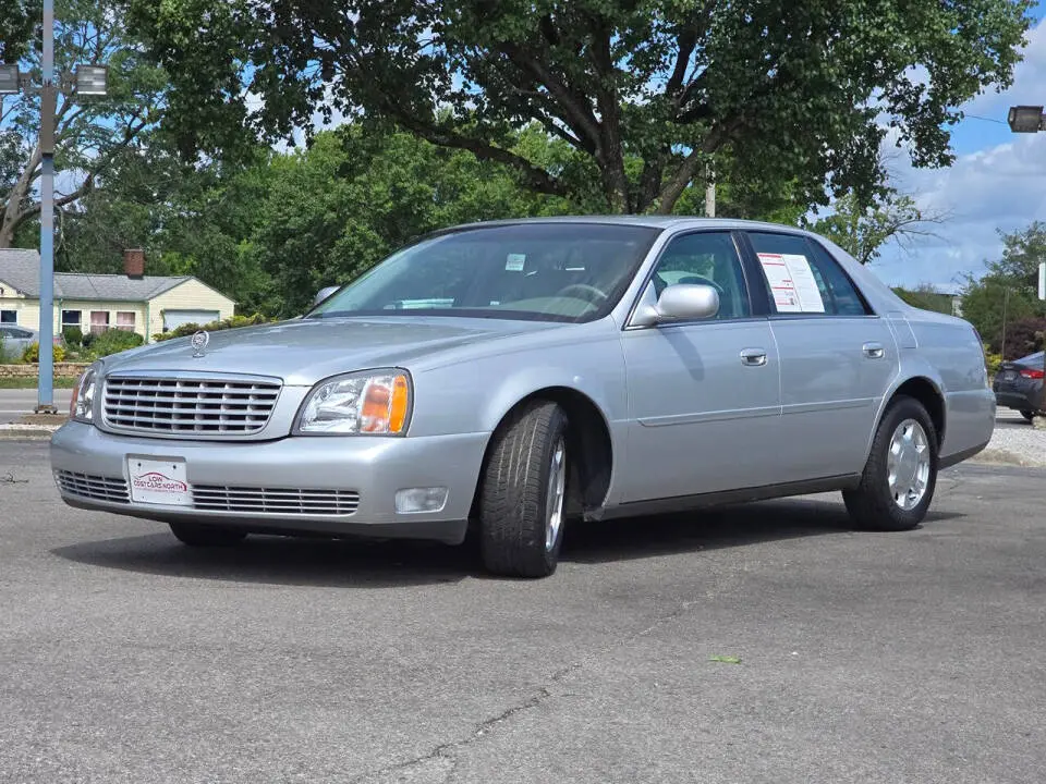 2000 Cadillac DeVille Base photo 3