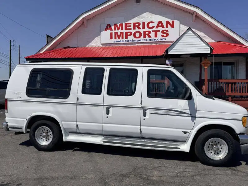 1999 Ford E-Series E-150 VAN photo 1