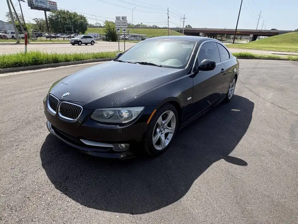 2012 BMW 3 Series 335i Coupe's photo