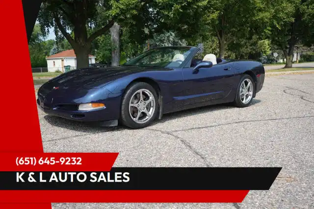 2000 Chevrolet Corvette Convertible's photo