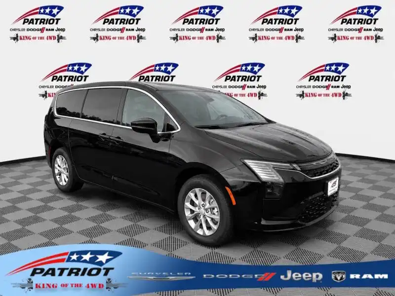2027 Chrysler Pacifica Select AWD's photo
