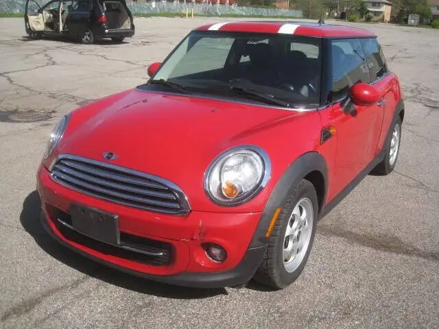 2012 MINI Cooper Base photo 1