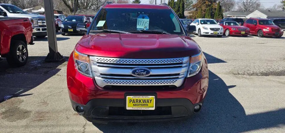 2014 Ford Explorer XLT 4x4 photo 4