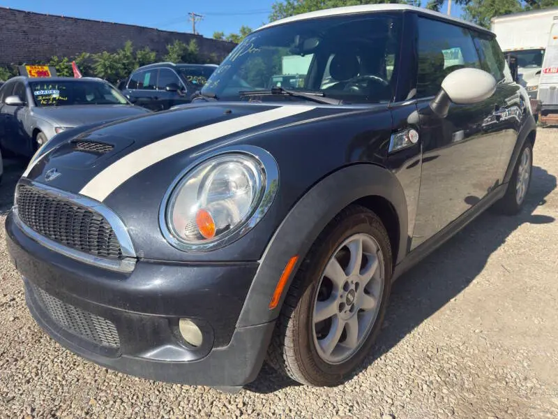 2009 MINI Cooper S photo 3