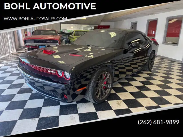 2016 Dodge Challenger SRT Hellcat photo 1