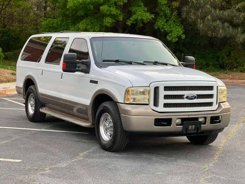 2005 Ford Excursion Eddie Bauer 5.4L's photo