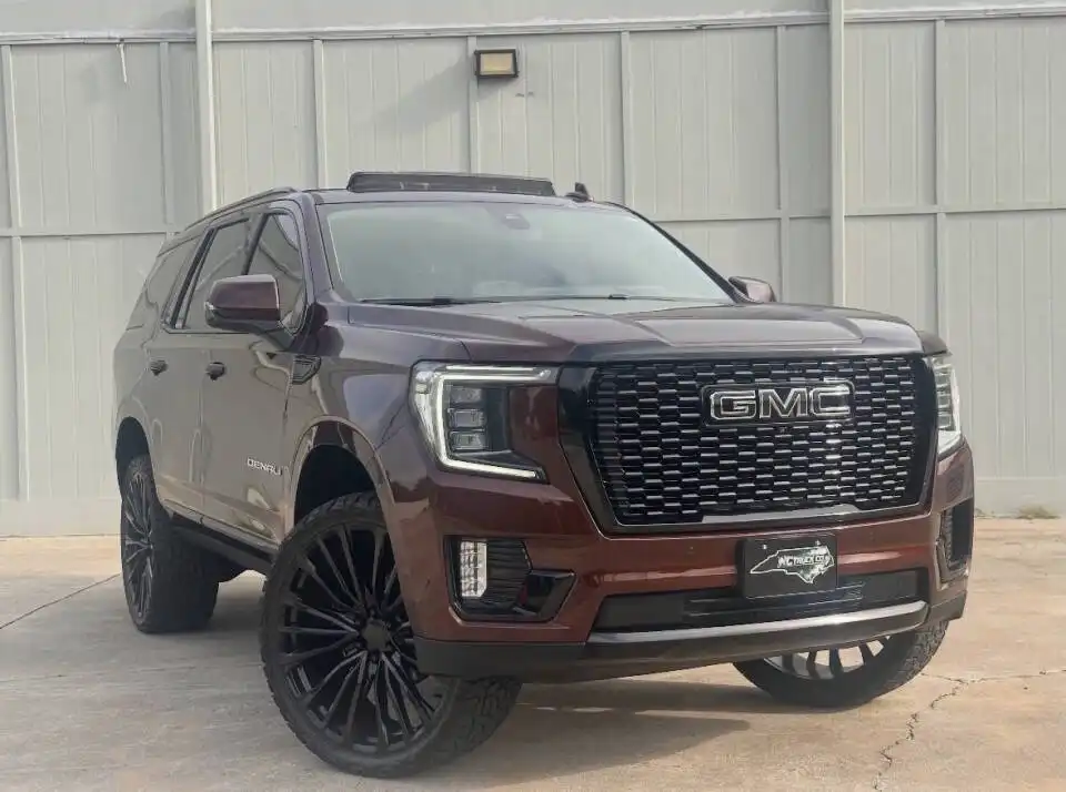 2022 GMC Yukon 4WD Denali's photo