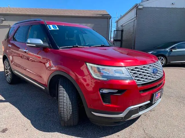 2018 Ford Explorer Platinum 4WD photo 3